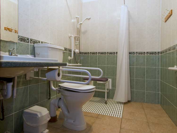 The Swallows Bathroom