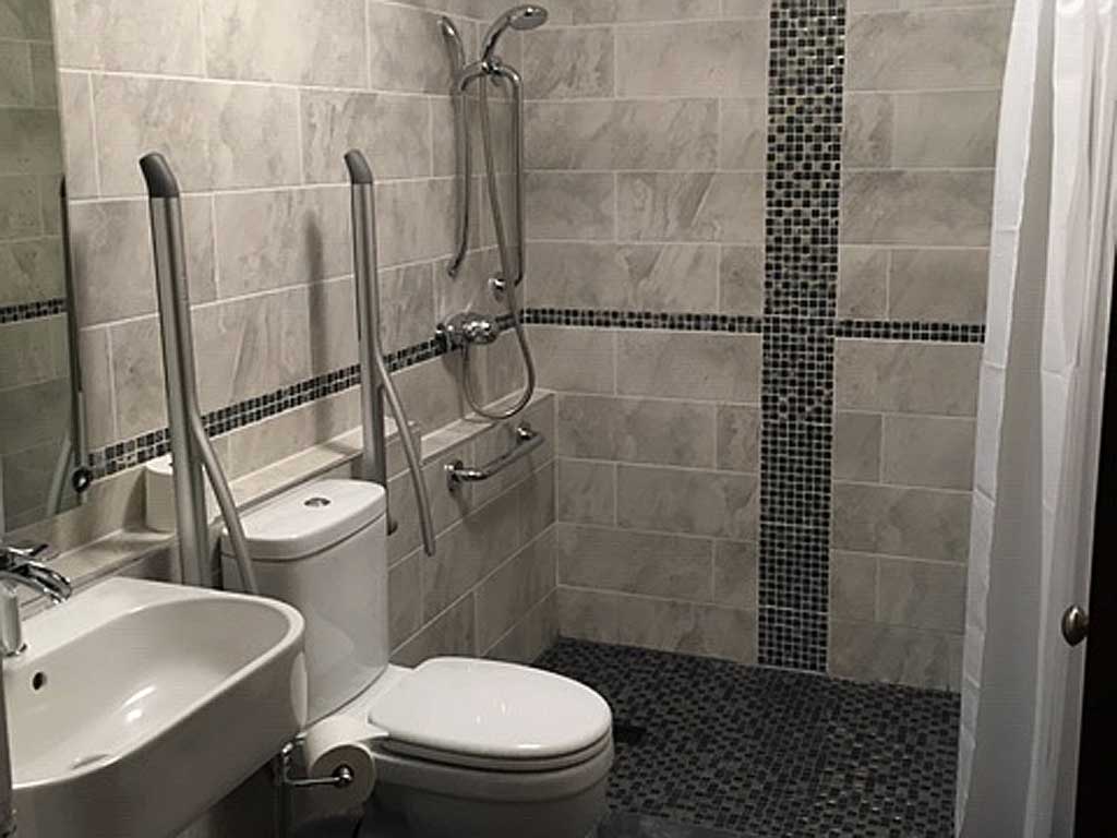 Swallows-wetroom